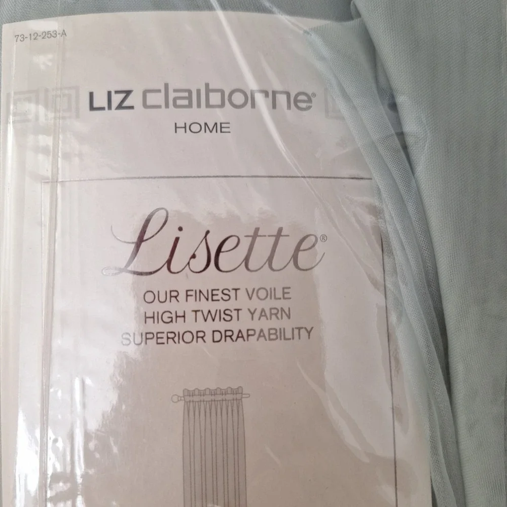 Set of 2 Liz Claiborne 60